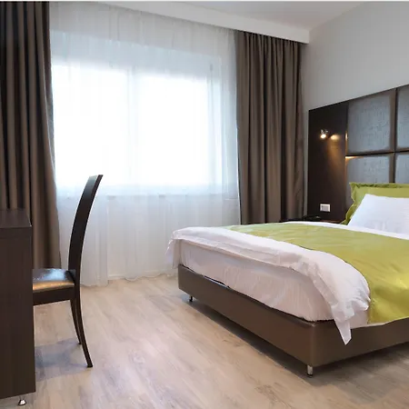 Boutique Bellevue / Basel