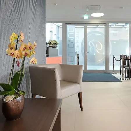 Boutique Bellevue / Basel