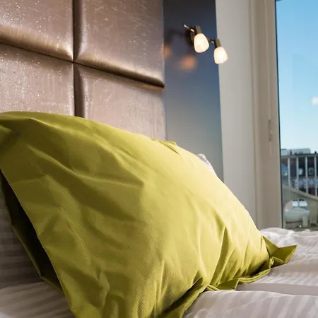 Boutique Bellevue / Basel